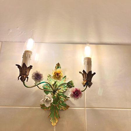 Al Bicerin Apartment, In Historical Center Of トリノ エクステリア 写真
