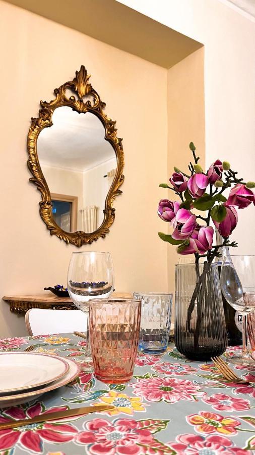 Al Bicerin Apartment, In Historical Center Of トリノ エクステリア 写真