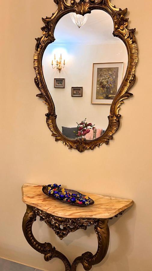 Al Bicerin Apartment, In Historical Center Of トリノ エクステリア 写真